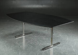 Nordisk møbelproducent, stort spisebordkonferencebord L. 200 cm