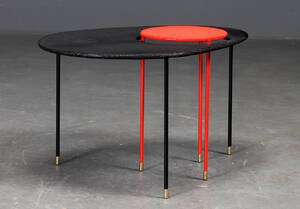 Mathieu Matégot Sofabord model Kangourou black-red Denne vare er sat til omsalg under nyt varenummer 4584746