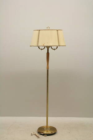 Golvlampa