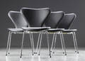 Arne Jacobsen. Fire syverstole model 3107, sort læder 4 Denne vare er sat til omsalg under nyt varenummer 4582508