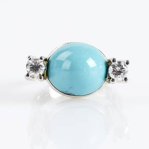 Ring 18 k vitguld tukros diamanter