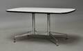 Charles  Ray Eames. Segmented table, spisebord, hvid plade
