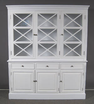 2-delt vitrineskab af hvidmalet træ. 2