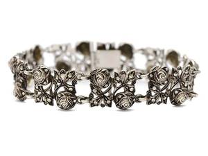 ARMBAND