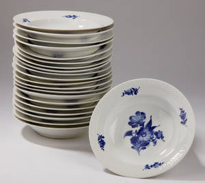 Kgl. Porcelæn Blå Blomst flettet. 21