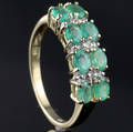 Smaragd og diamant ring