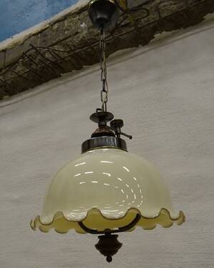 Taklampa vit glaskupa H99