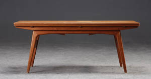Dansk møbelproducent - Hævesænkebord - Teak.