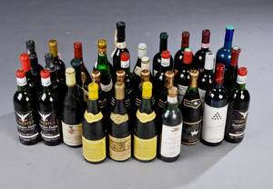 Vinsamling af diverse rødvine og hvidvine 34.