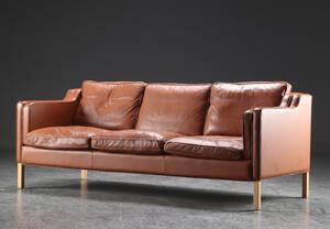 Stouby. Tre-pers. sofa, læder