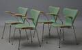 Arne Jacobsen. Fire stole ´Syveren´ model 3207 4 