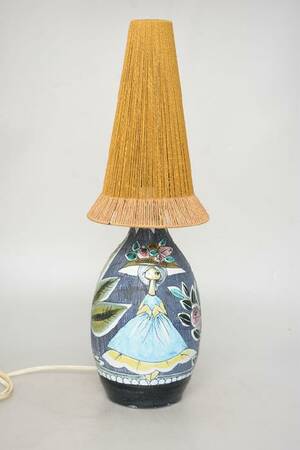 Bordslampa Tilgmans