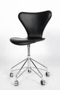 Arne Jacobsen. Kontorstol, model 3117
