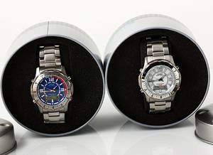 To Casio herrearmbåndsure model Wave Ceptor , radiostyrede. 2