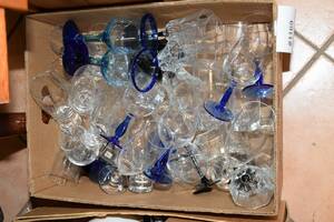 Glas parti