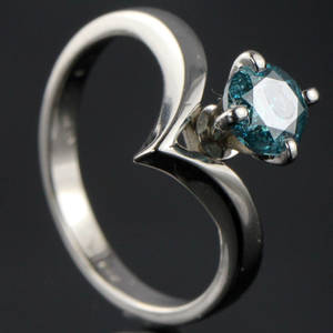 Solitaire ring ca. 0.90 ct.