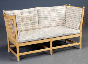Børge Mogensen. Tremmesofa af bøgetræ, model 1789, samt ekstra hyndesæt 1  5