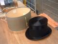 Hög hatt  ask