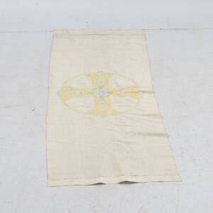 DUK, 1800-talets senare del, broderad.