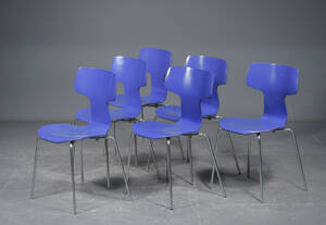 Arne Jacobsen, T-stolen, model 3103 6