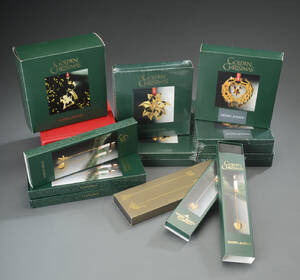 Georg Jensen. Samling forgyldt julepynt 17