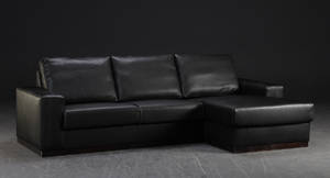 Moderne 3-personers sofa med chaiselong. Højre-model Toledo, sort