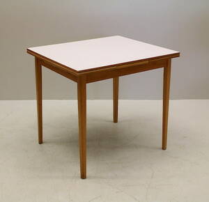 Köksbord