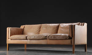 Stouby. Tre-pers. sofa, læder