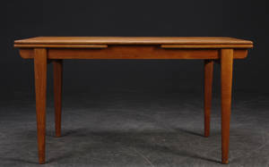 Spisebord med hollandskudtræk af teak