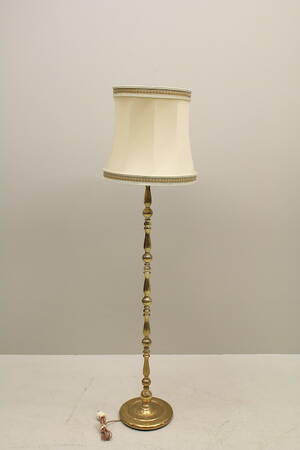 Golvlampa