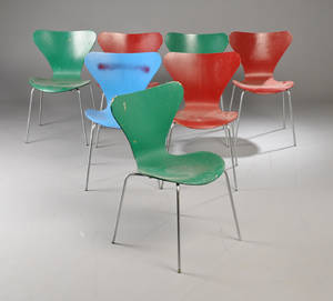 Arne Jacobsen 1902- 1971. Stole model 3107 7