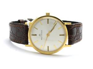 Herrur Movado manuell