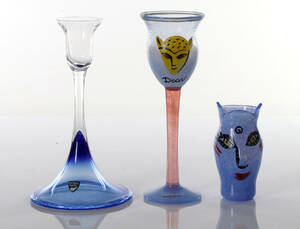 KONSTGLAS, TRE DELAR