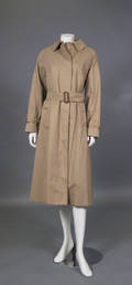 Burberry trenchcoat, str. 4042