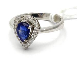 Ring med stenar