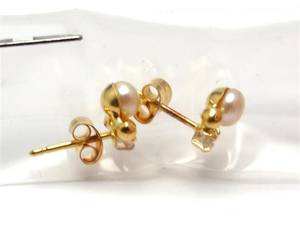 Örhängen 18K 0,8g
