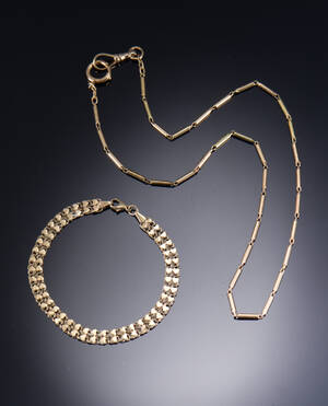 Armbånd samt kæde 14 kt 2 Denne vare er sat til omsalg under nyt varenummer 4748955