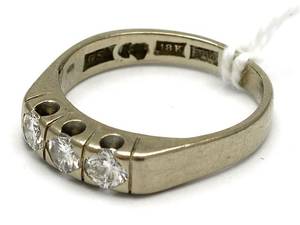Ring 18K 4,3g