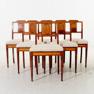 Stolar i mahogny