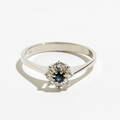 Ring 18 k vitguld safir diamanter