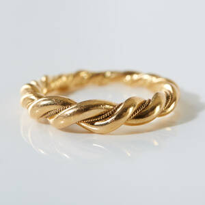Ring 18 k guld 7,2 g