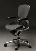 Donald Chadwick  William Stump Multijusterbar kontorstol model Aeron Executive, Refurbised
