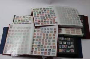 Blandade frimärken stämplat Sverigeutlandet