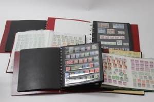 Blandade frimärken stämplat Sverigeutlandet