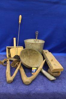 Parti allmoge 8 föremål