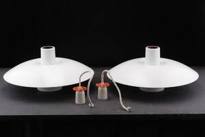 Poul Henningsen.To PH4 pendler 2 