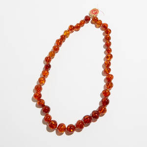 Halsband bärnsten