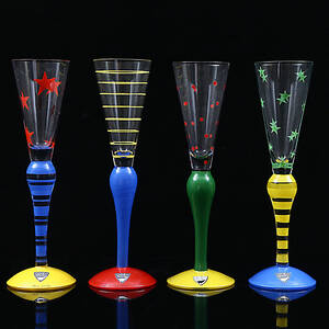 ANNE NILSSON. Snapsglas, 4 st, Clown, Orrefors.