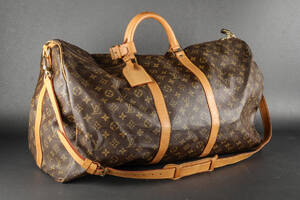 Louis Vuitton Weekend-  rejsetaske Keepall Bandouliére 60. Monogram canvas.  Denne vare er sat til omsalg under nyt varenummer 4980799