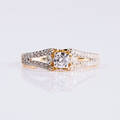 Ring 14 k guld med diamanter